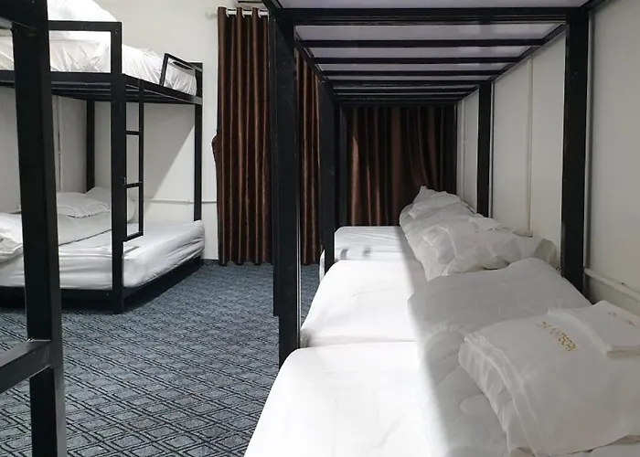 Thai Coffee And Homestay Hostel Ha Long